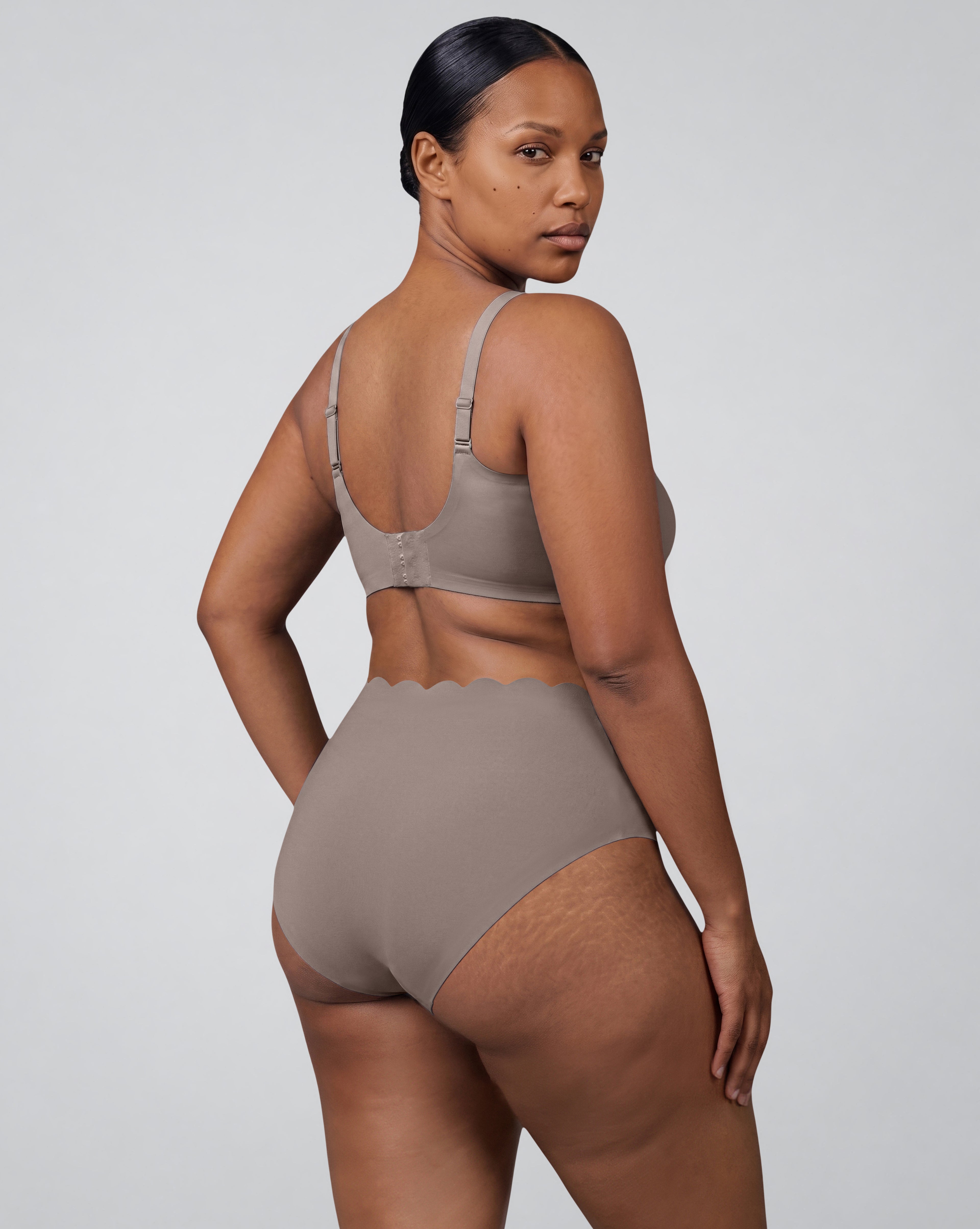 Ultimate Hug Bra - Taupe